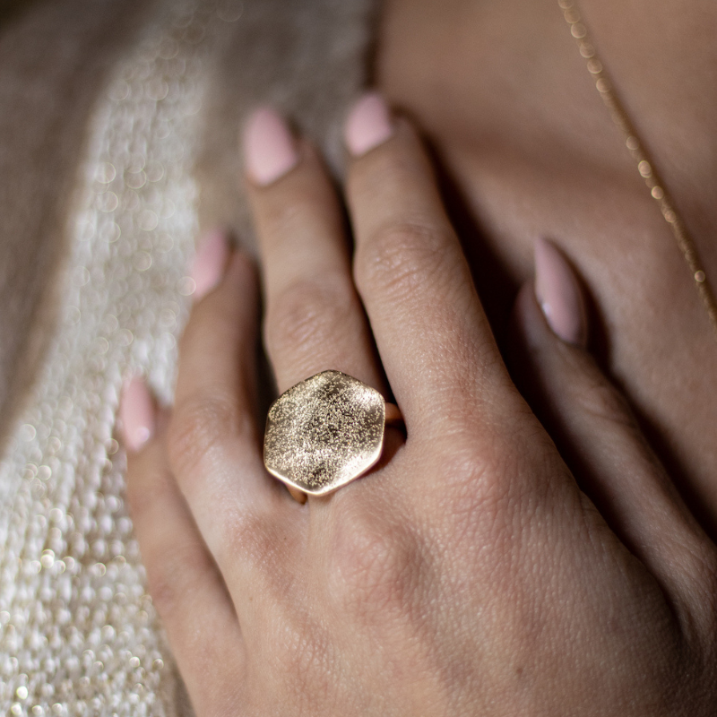 ANELLO PICCOLO, BRILLANTE E SCINTILLANTE DA DONNA IN ARGENTO 925 DESIGN ESAGONALE