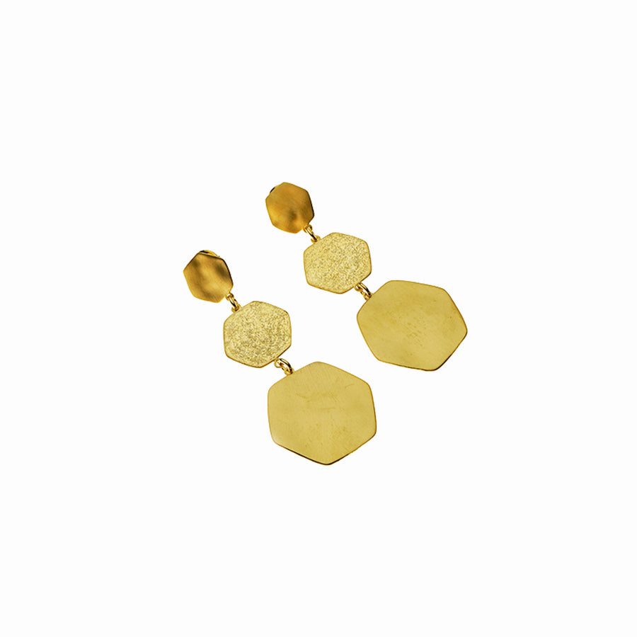 Orecchini Lunghi, Brillanti e Scintillanti da Donna in Argento 925 Design Esagonale indossato
