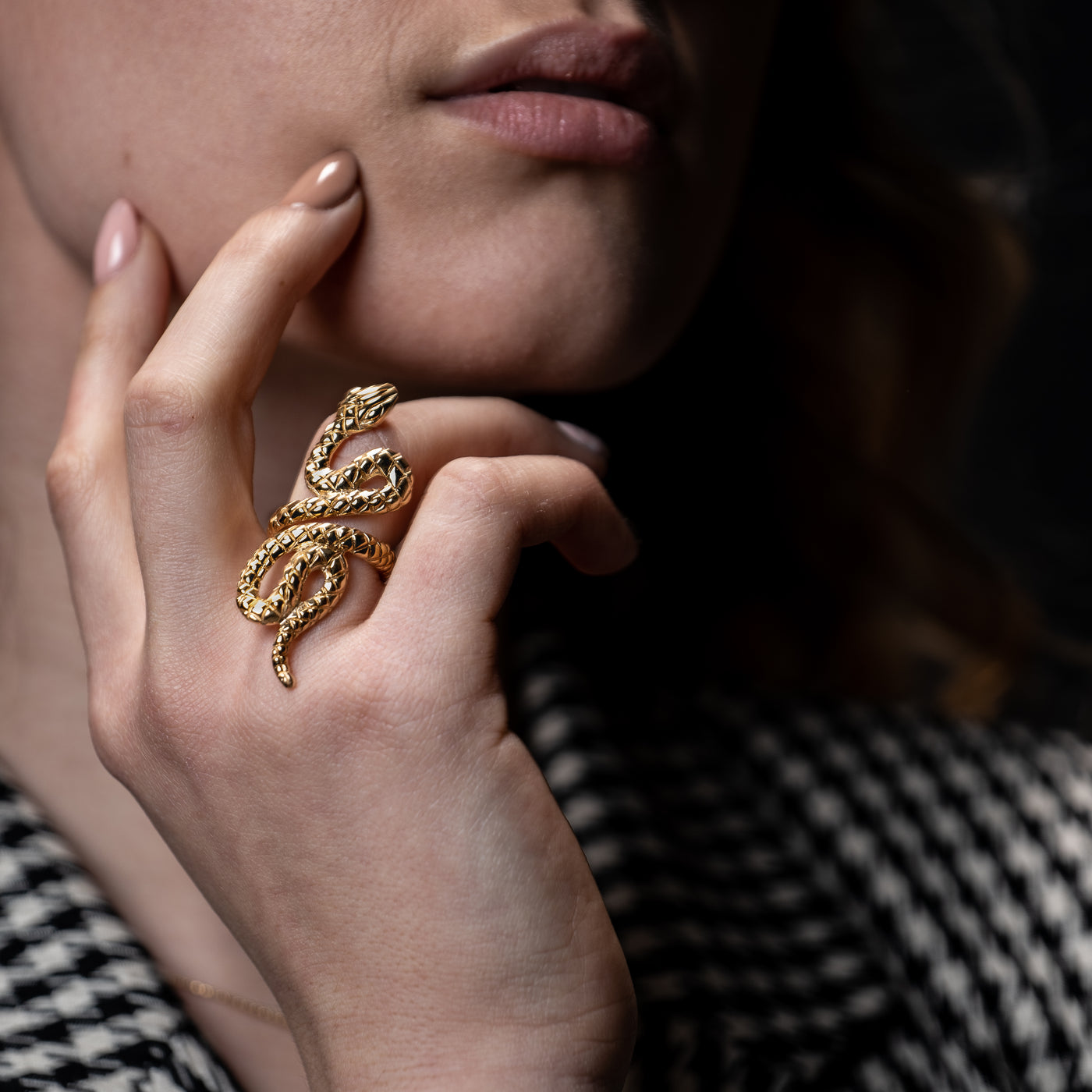 Anello Serpente donna Doppia Testa in Argento 925 Dorato con Zirconi Anello Serpente donna Doppia Testa in Argento 925 Dorato con Zirconi